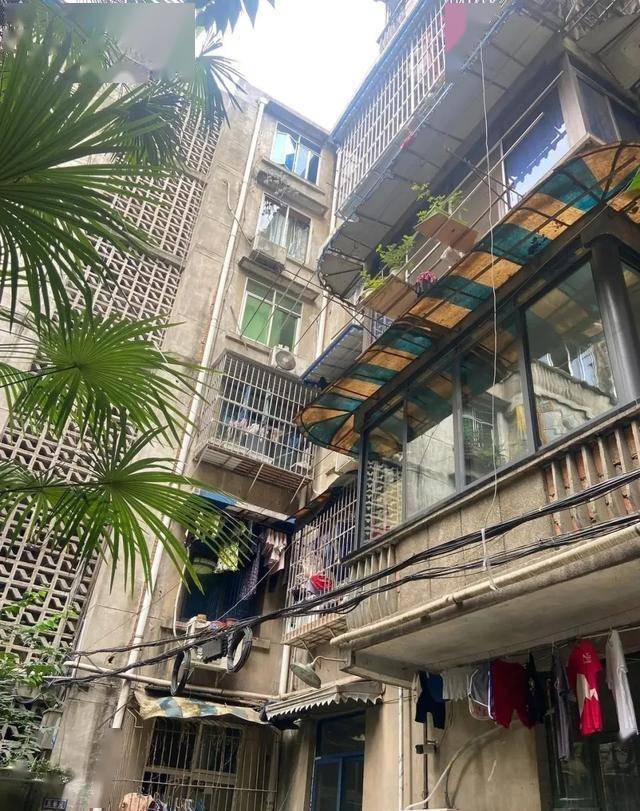 旧房装修补贴新政落地最高补贴5万元龙8头号玩家想给旧房装修的恭喜了！(图8)